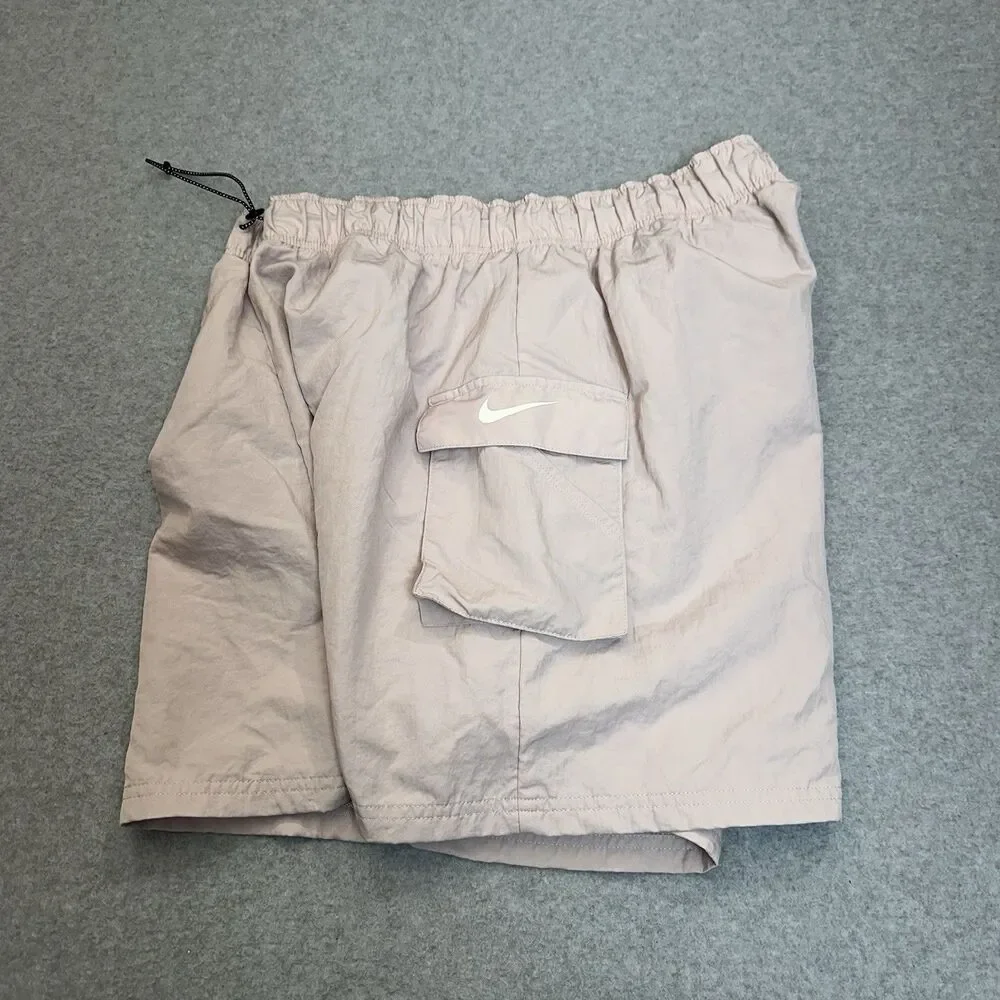 Nike Women’s Loose Fit Woven Cargo Shorts DM6247-019 Platinum Violet Size XL